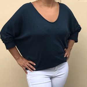 Made USA Laila Jayde Knit Draped Top Size M Navy